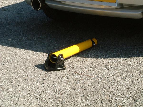 Autolok Yellow Fold Down Lockable Parking Post image 3