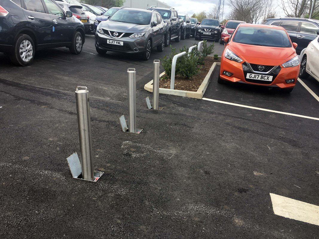 Lift Assisted Telescopic Retractable Bollard | Galvanised or Stainless Steel image 2